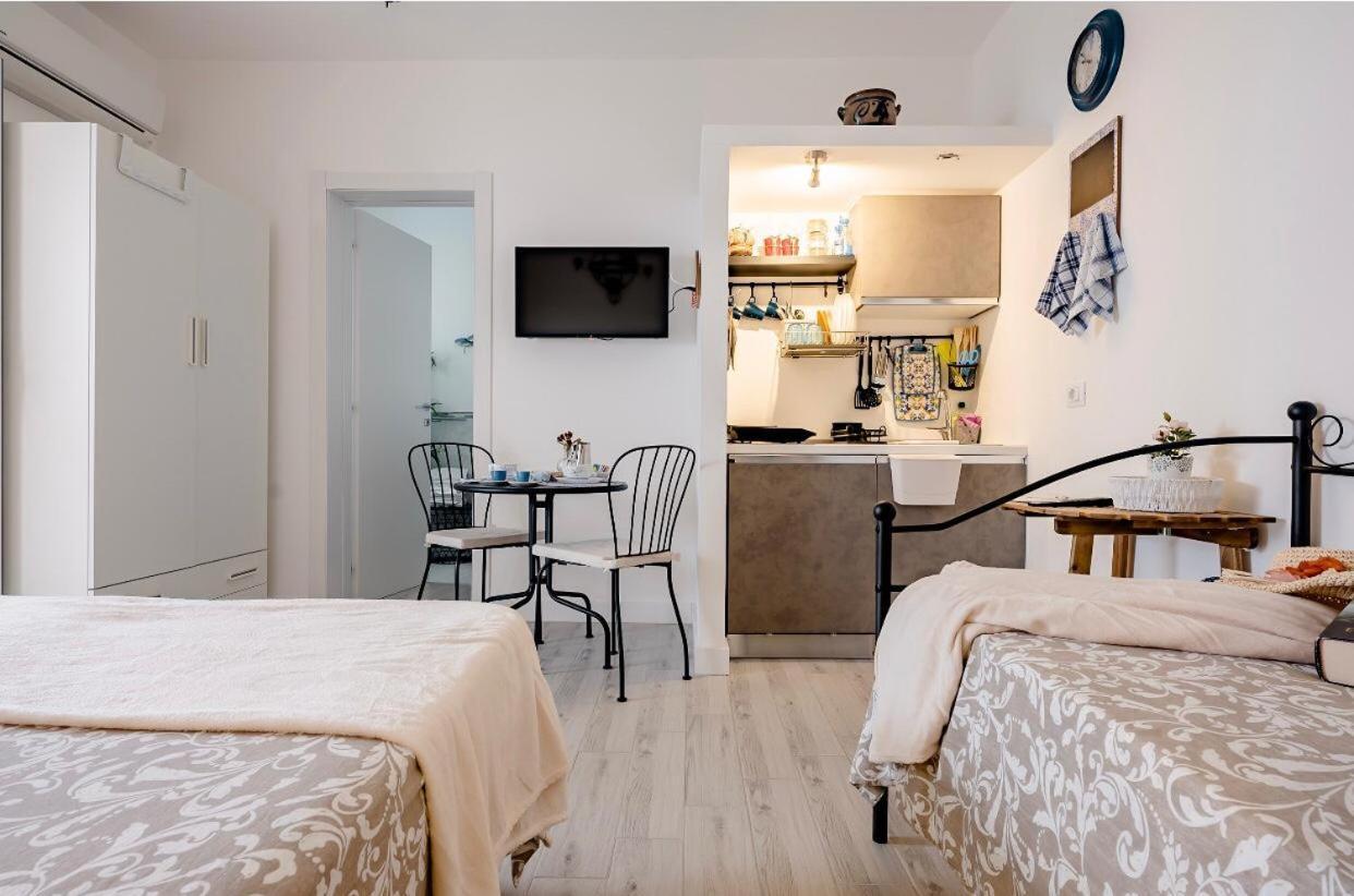 Casa Daflanna In Salento - Libeccio Apartment ปุนตาปรอสชุตโต ภายนอก รูปภาพ